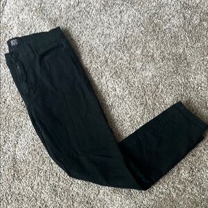 EUC URBAN OUTFITTERS BDG TWIG HIGH RISW CROPPED BLACK JEANS, size 27